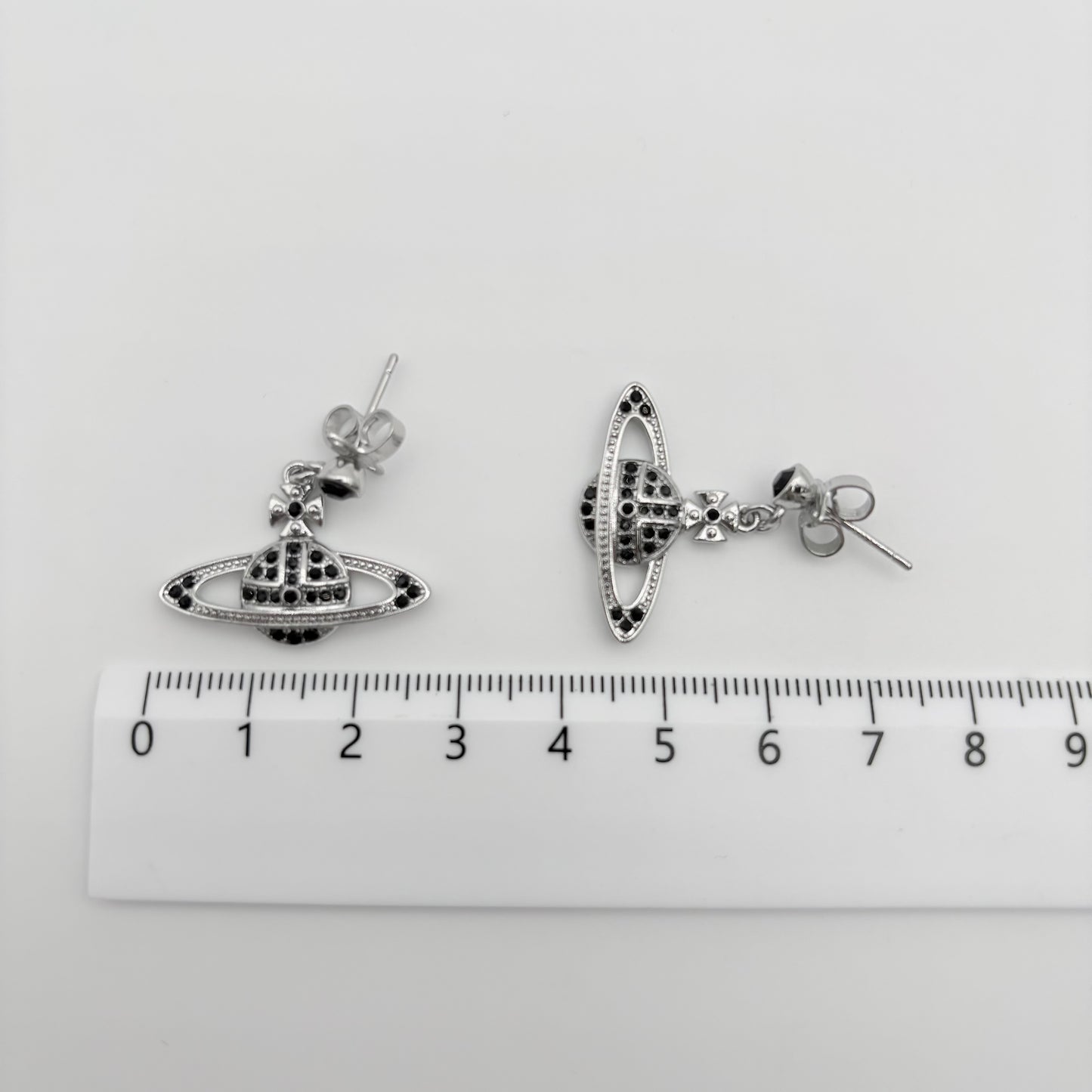 Vivienne Westwood ピアス