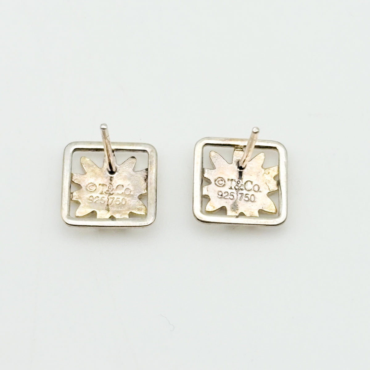 Tiffany&Co. デイジースクエアピアス