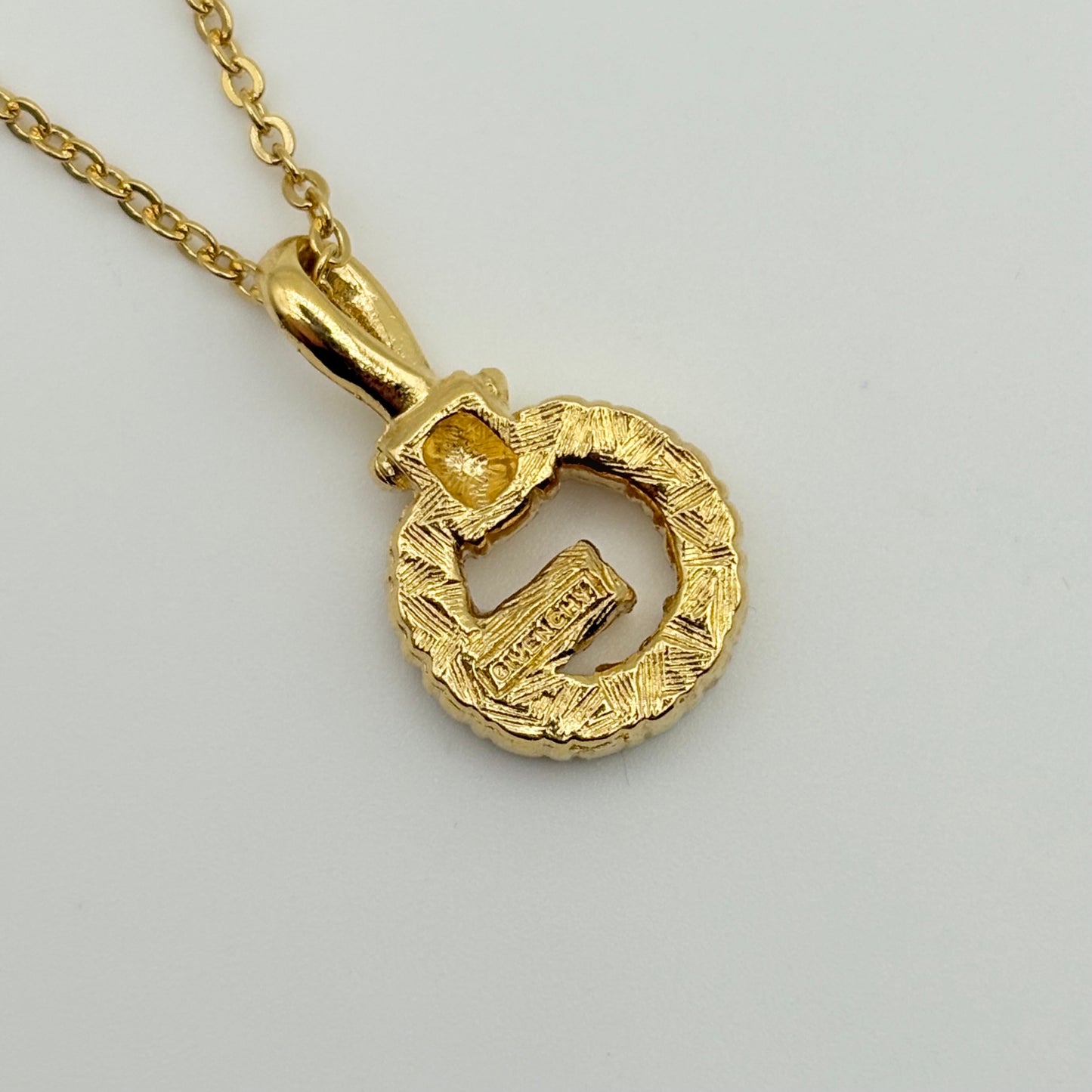 GIVENCHY ネックレス