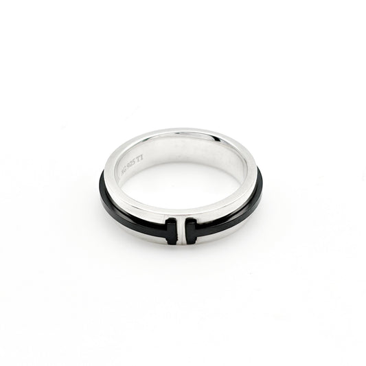 Tiffany&Co. T TWO リング