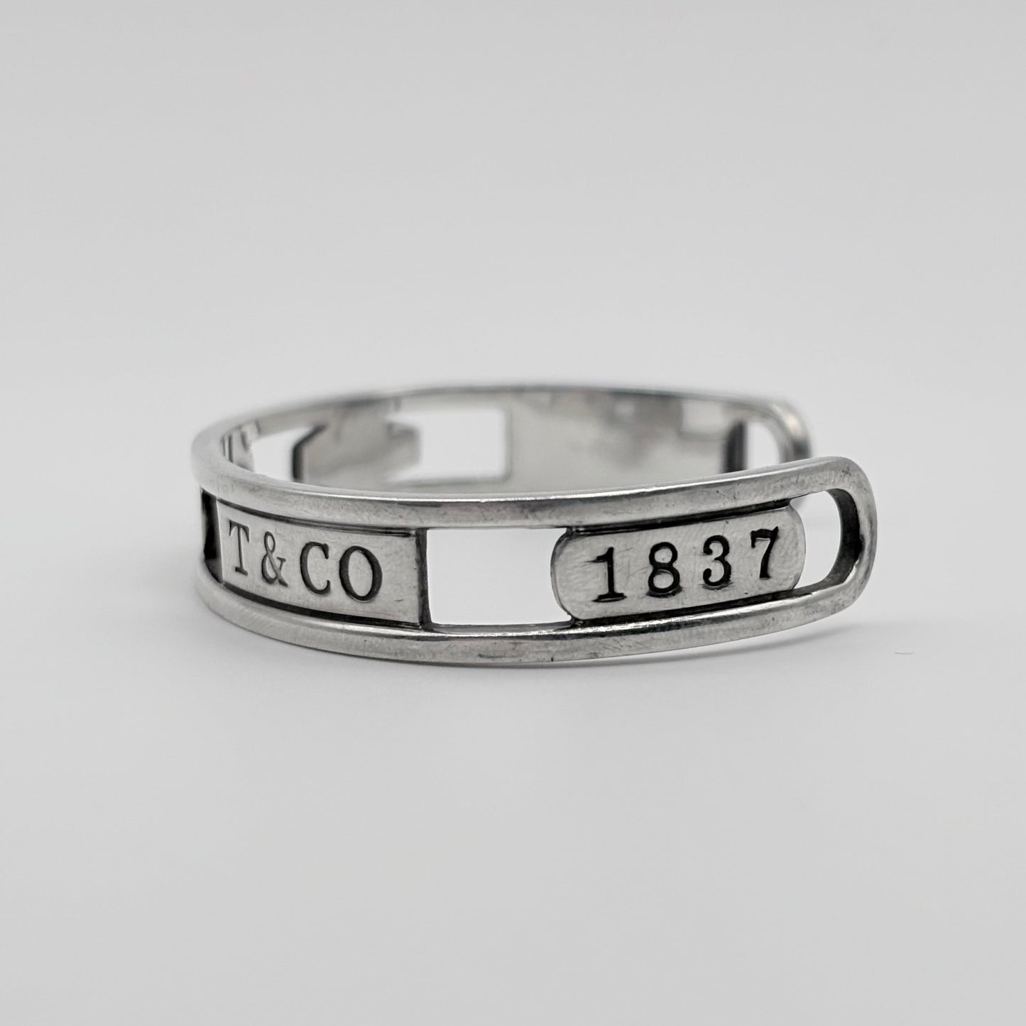 Tiffany&Co. バングル