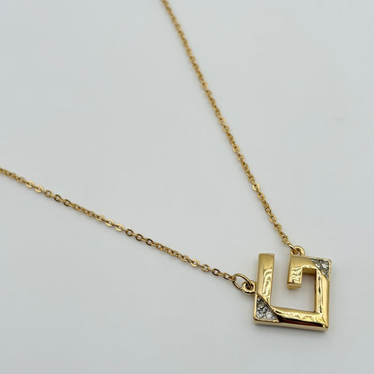 GIVENCHY ネックレス