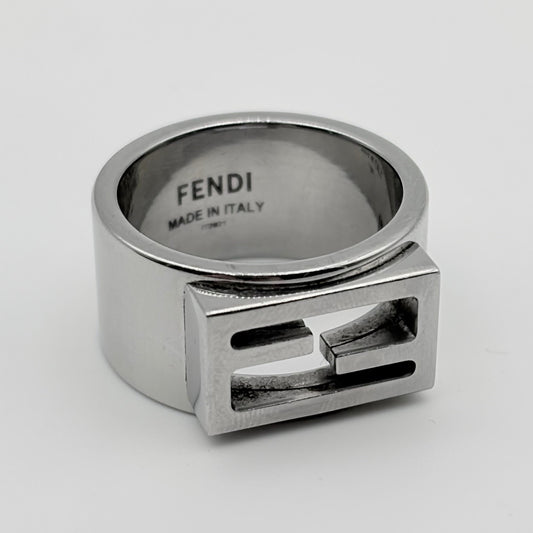FENDI リング