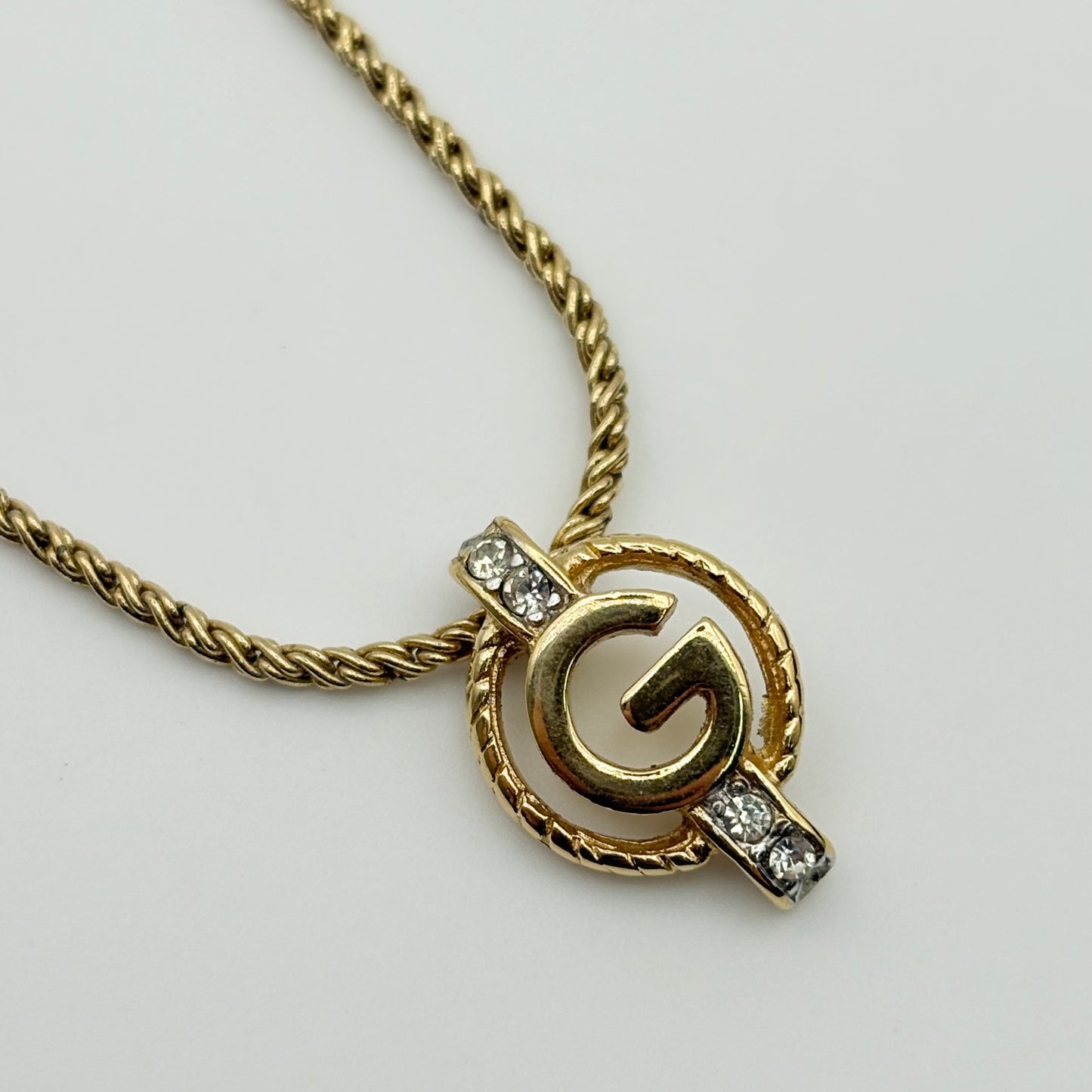 GIVENCHY ネックレス