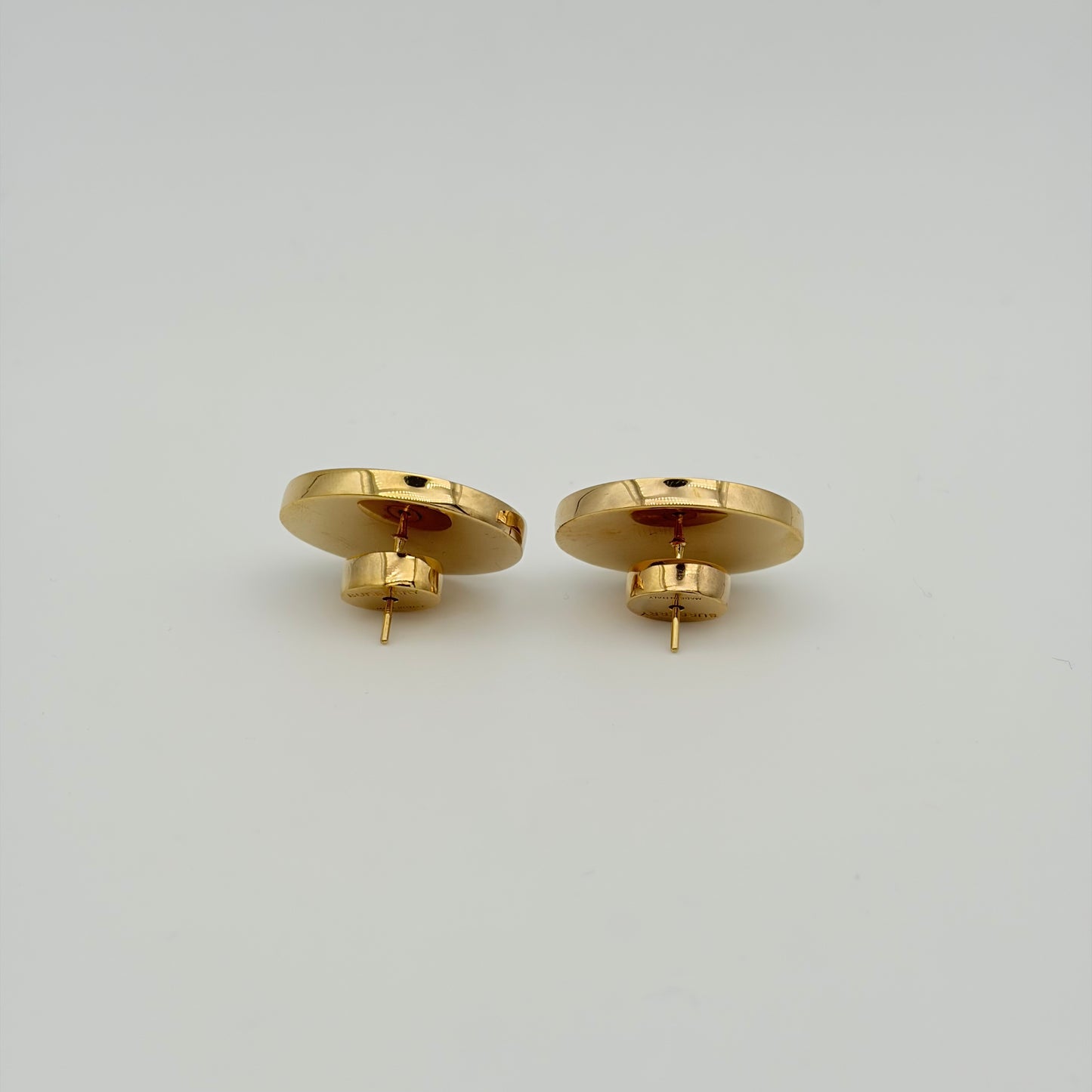 Burberry ピアス