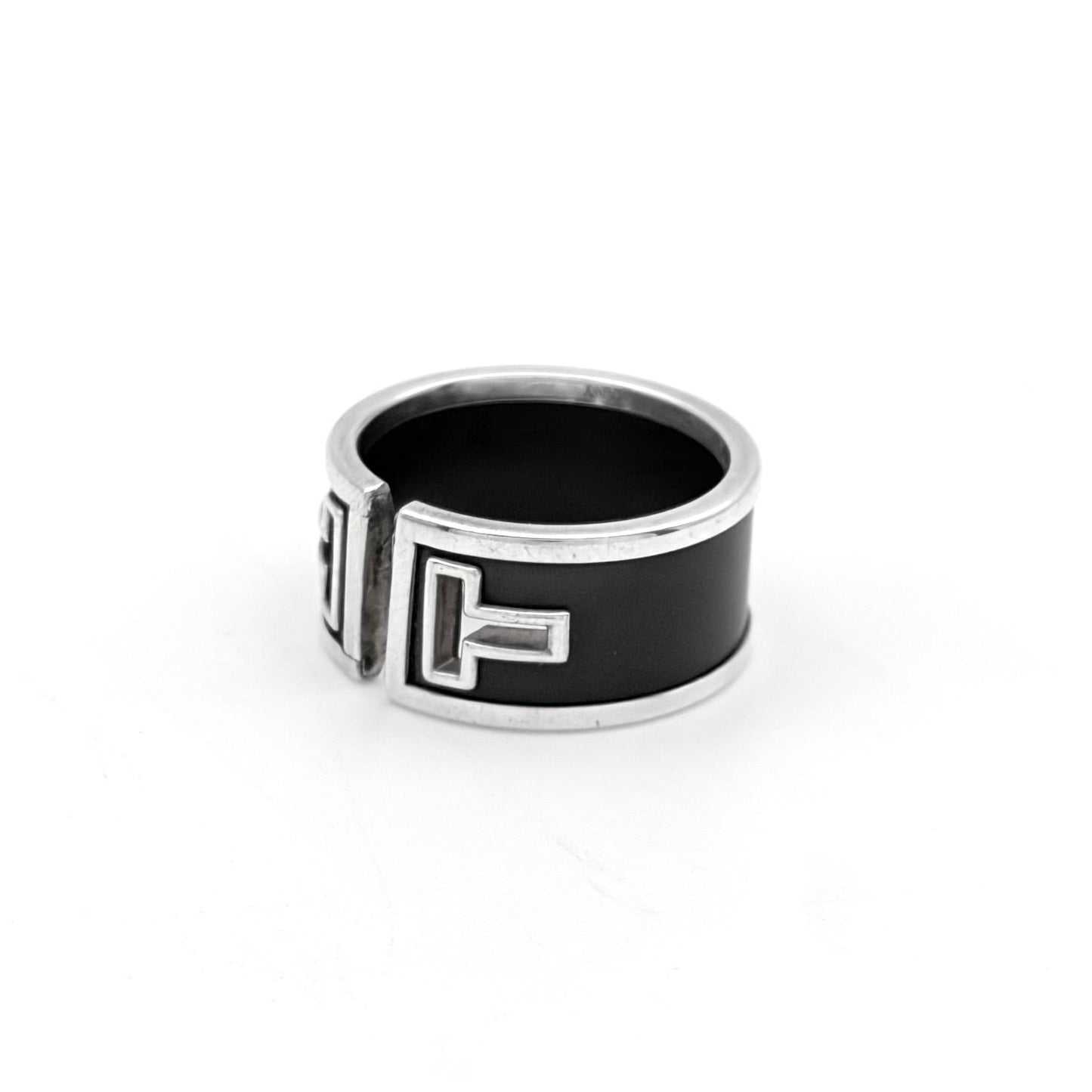 Tiffany&Co. Tカットアウト リング