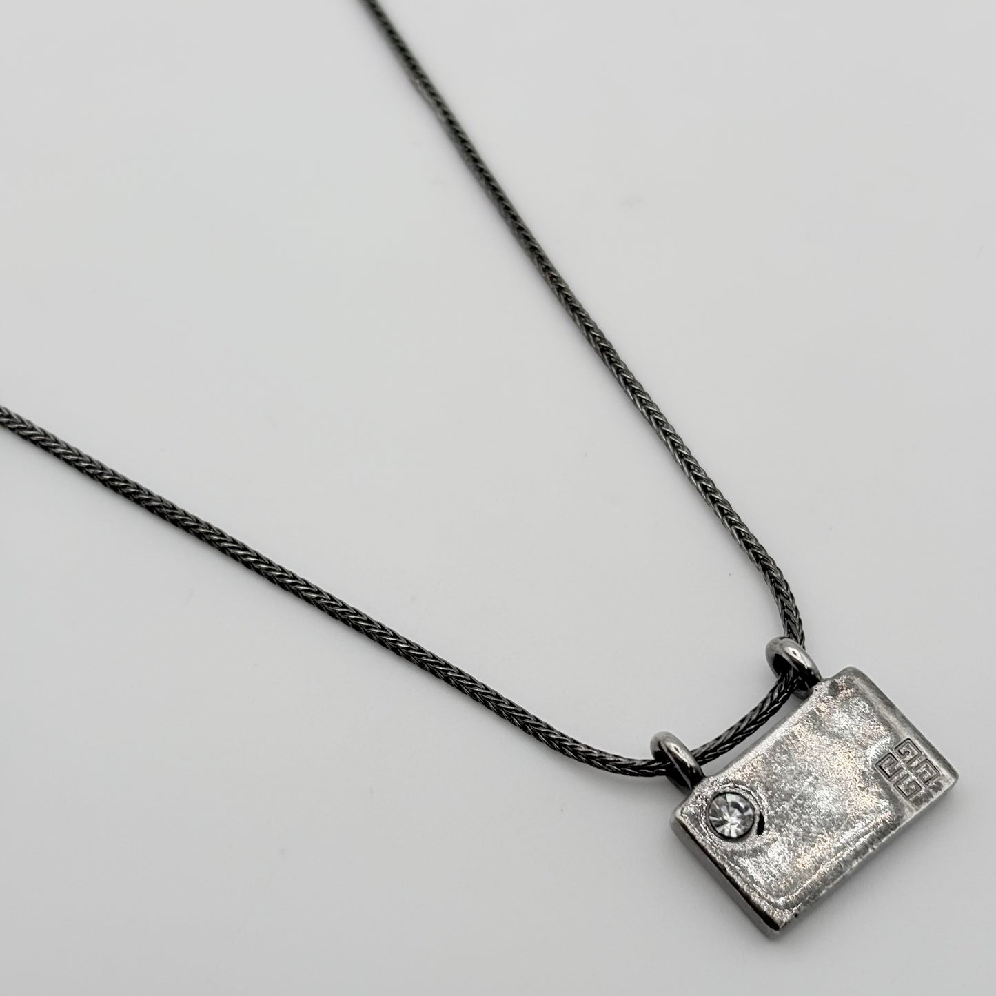 GIVENCHY ネックレス