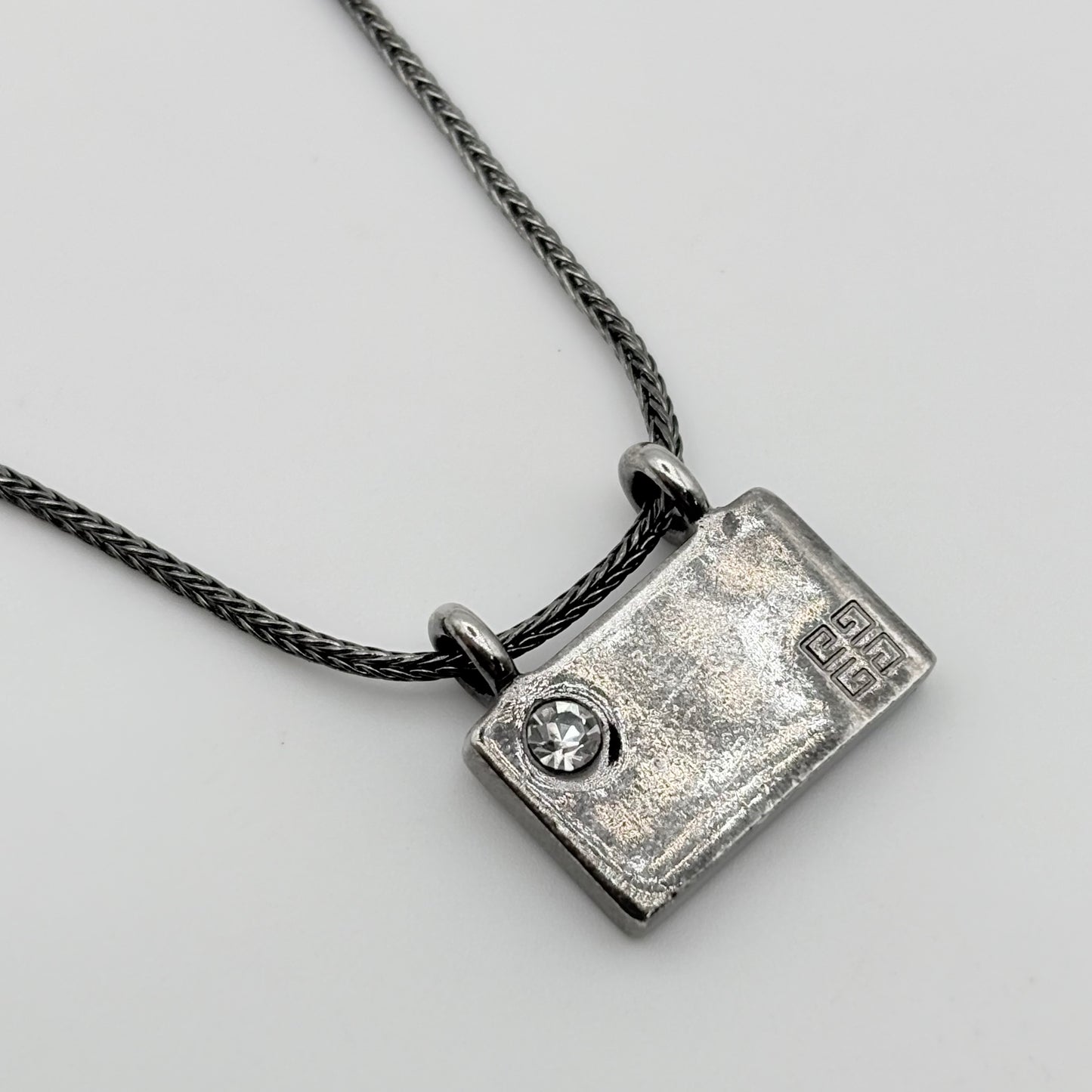 GIVENCHY ネックレス