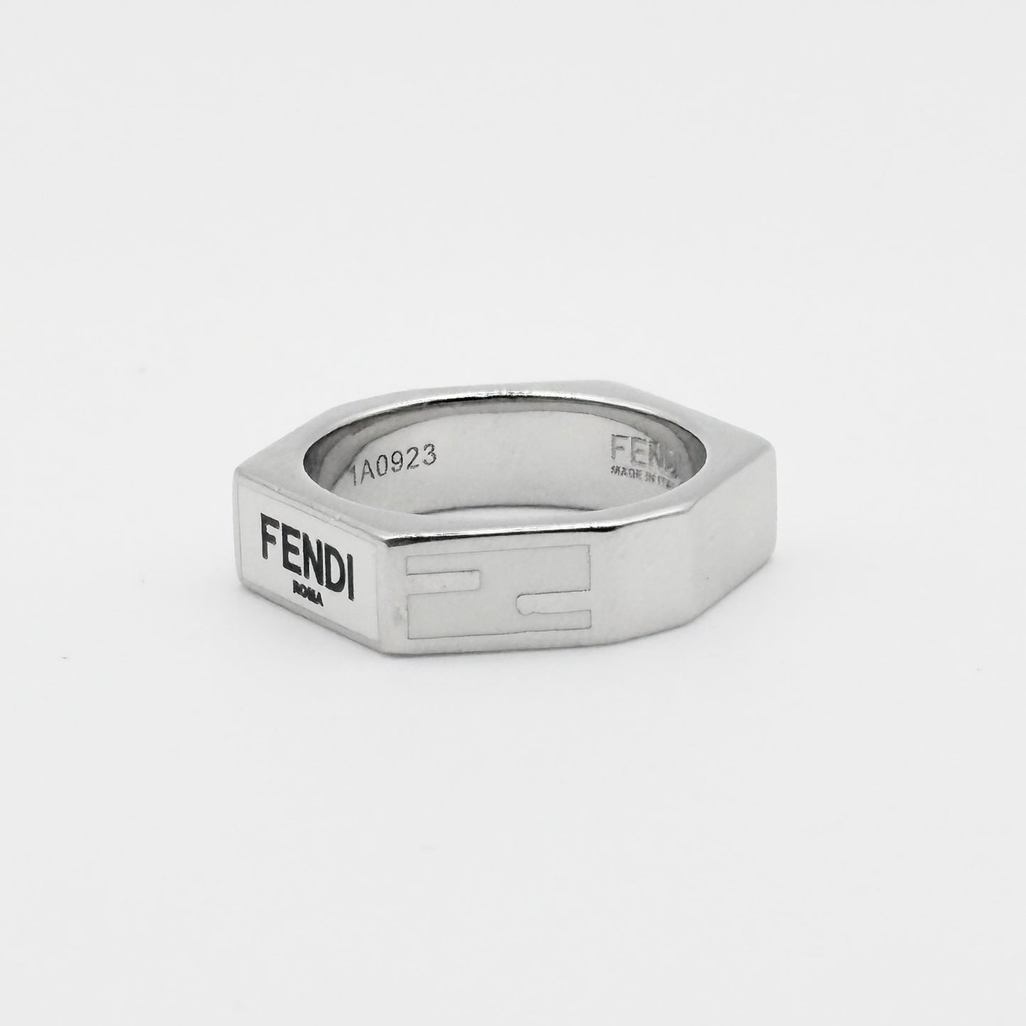 FENDI リング