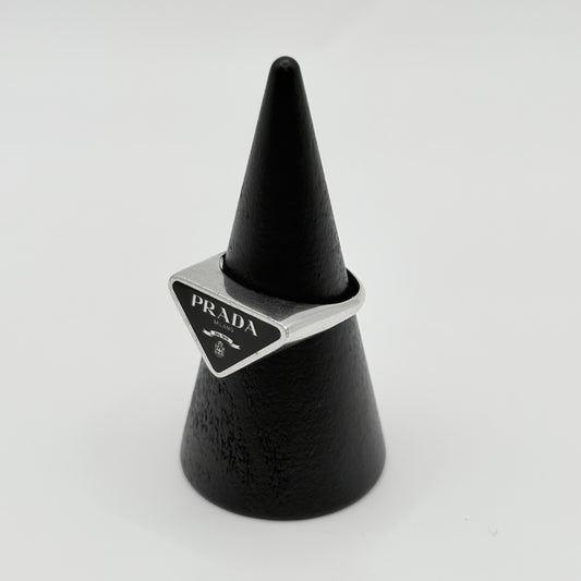 PRADA リング
