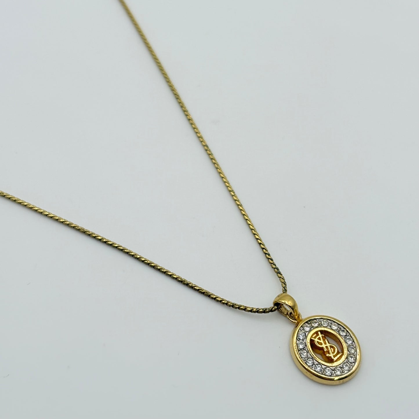 Yves Saint Laurent ネックレス