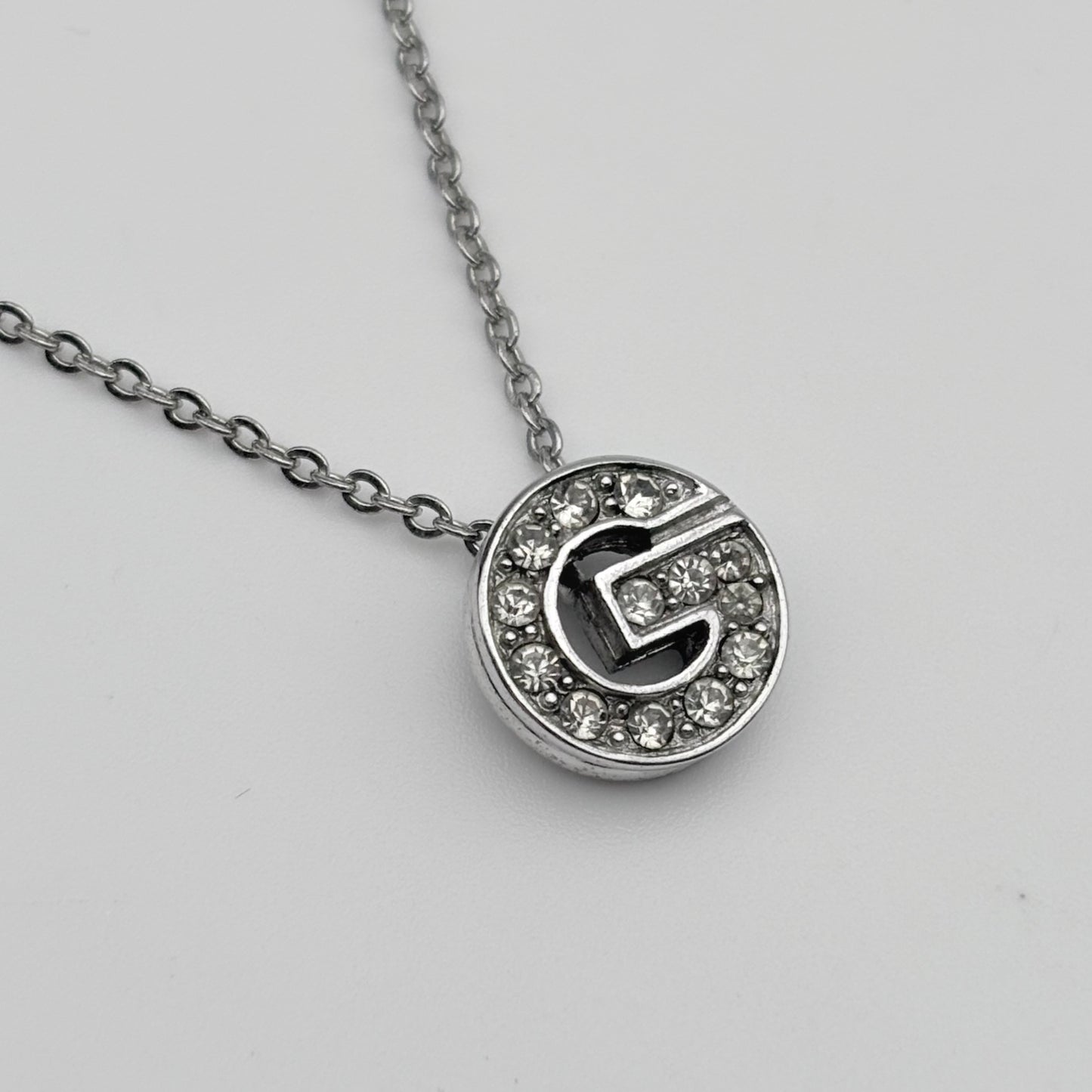 GIVENCHY ネックレス