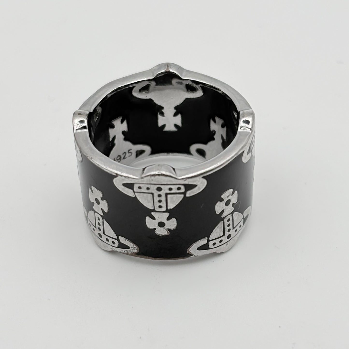 Vivienne Westwood リング