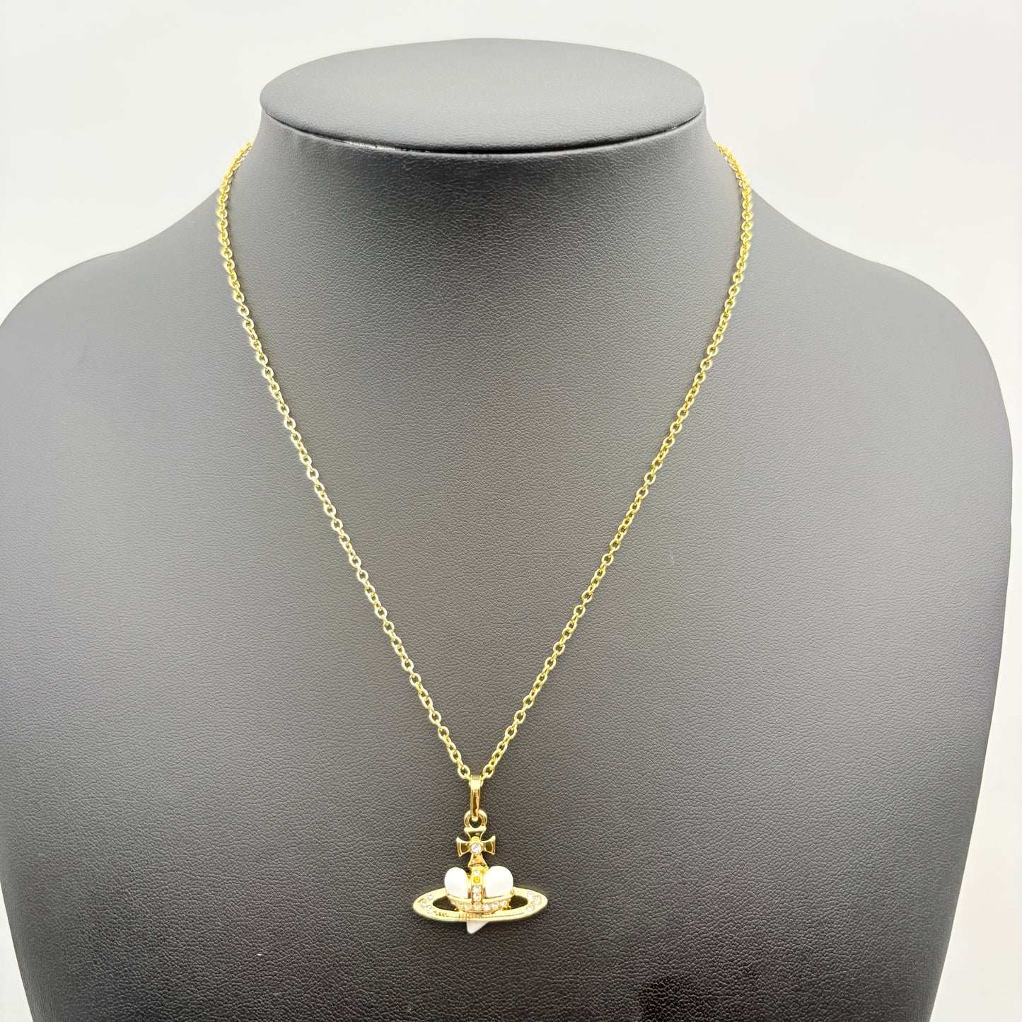 Vivienne Westwood ネックレス