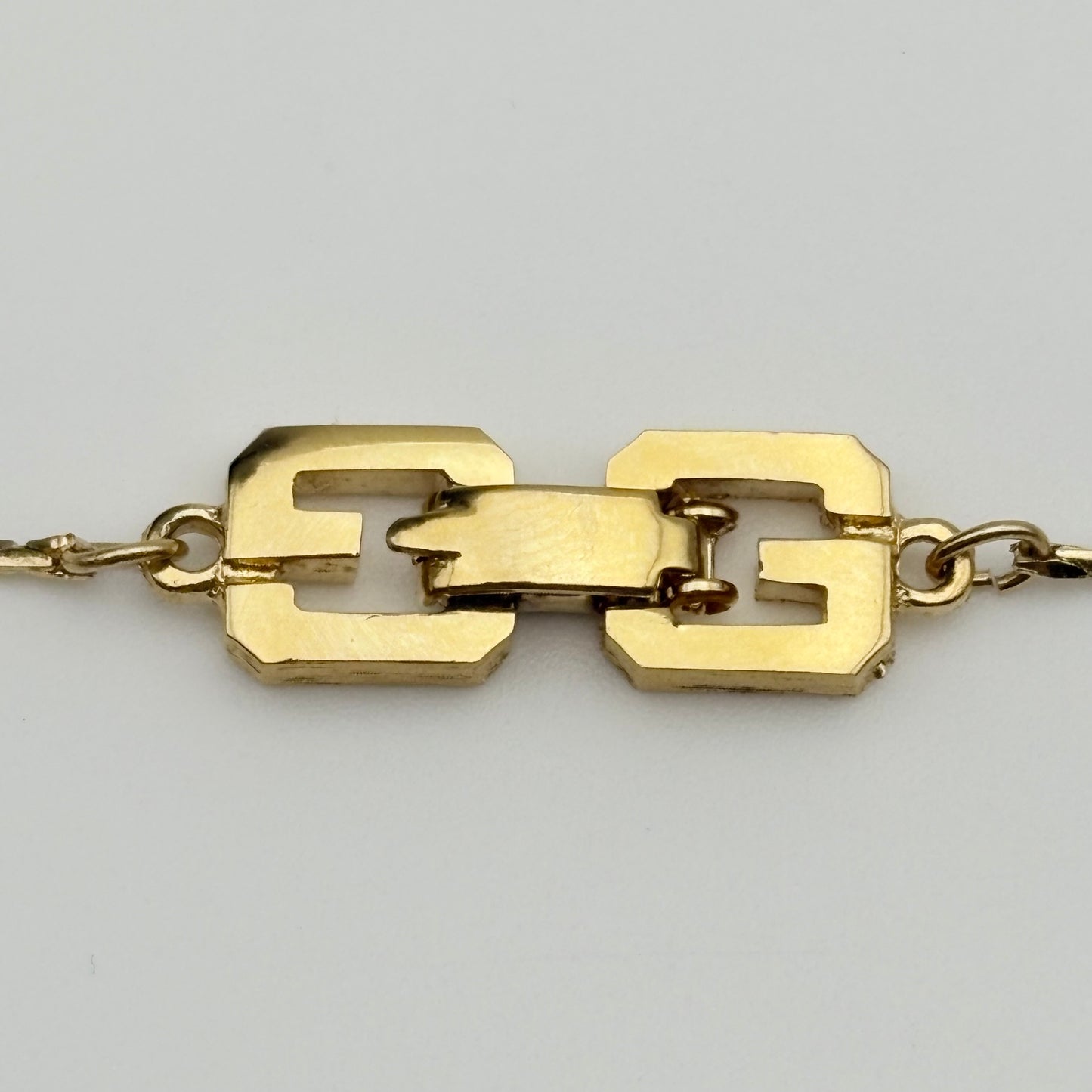 GIVENCHY ネックレス