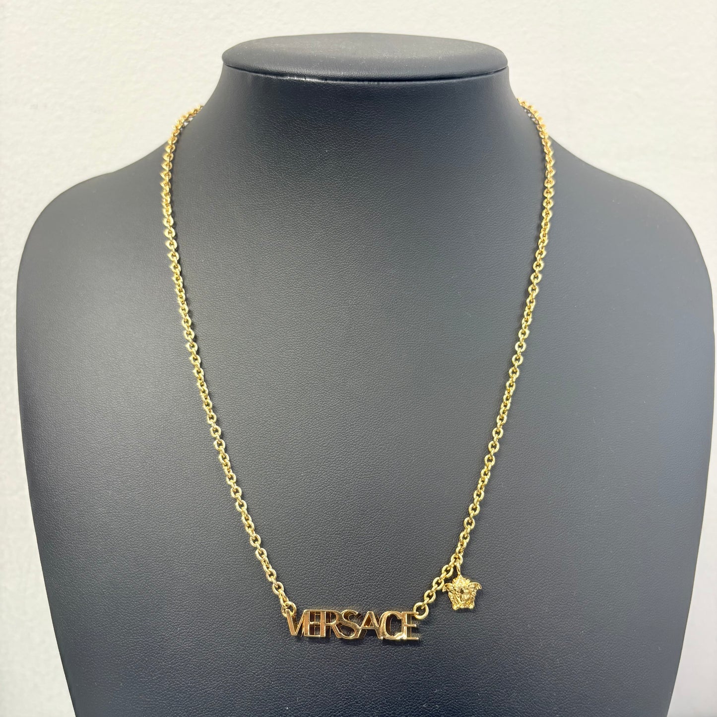 VERSACE ネックレス
