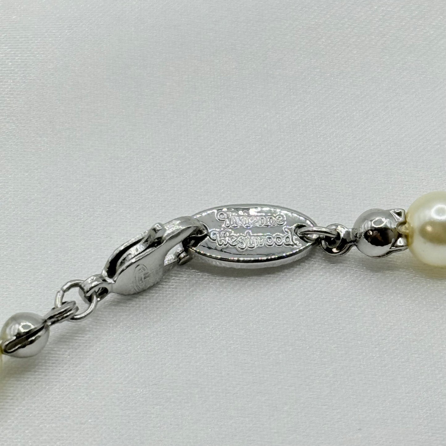 MINI BAS RELIEF PEARL Vivienne Westwood パールネックレス 116