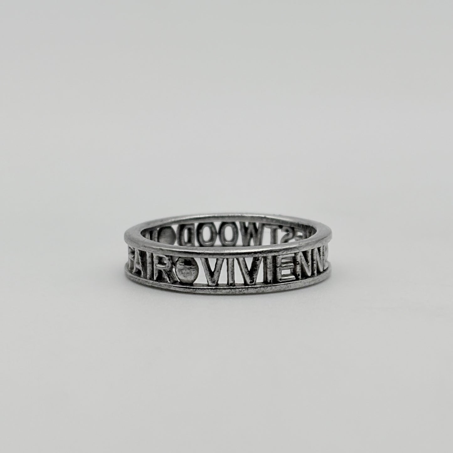 Vivienne Westwood リング