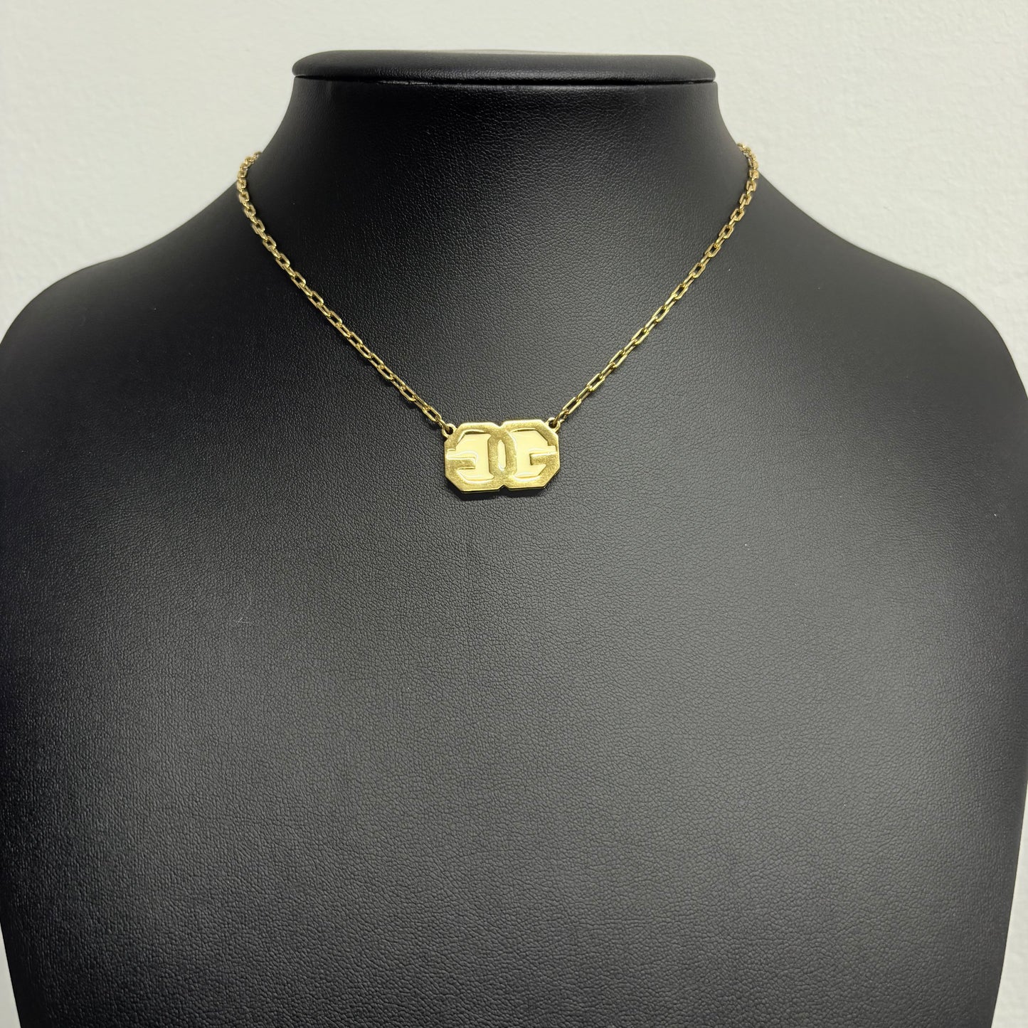 GIVENCHY ネックレス