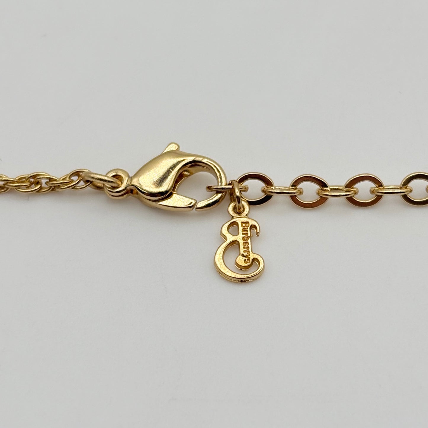 Burberry ネックレス