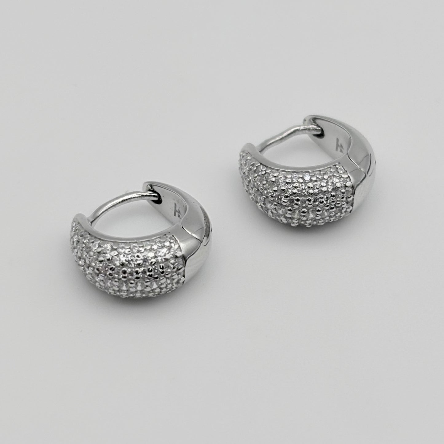 TOM WOOD ピアス