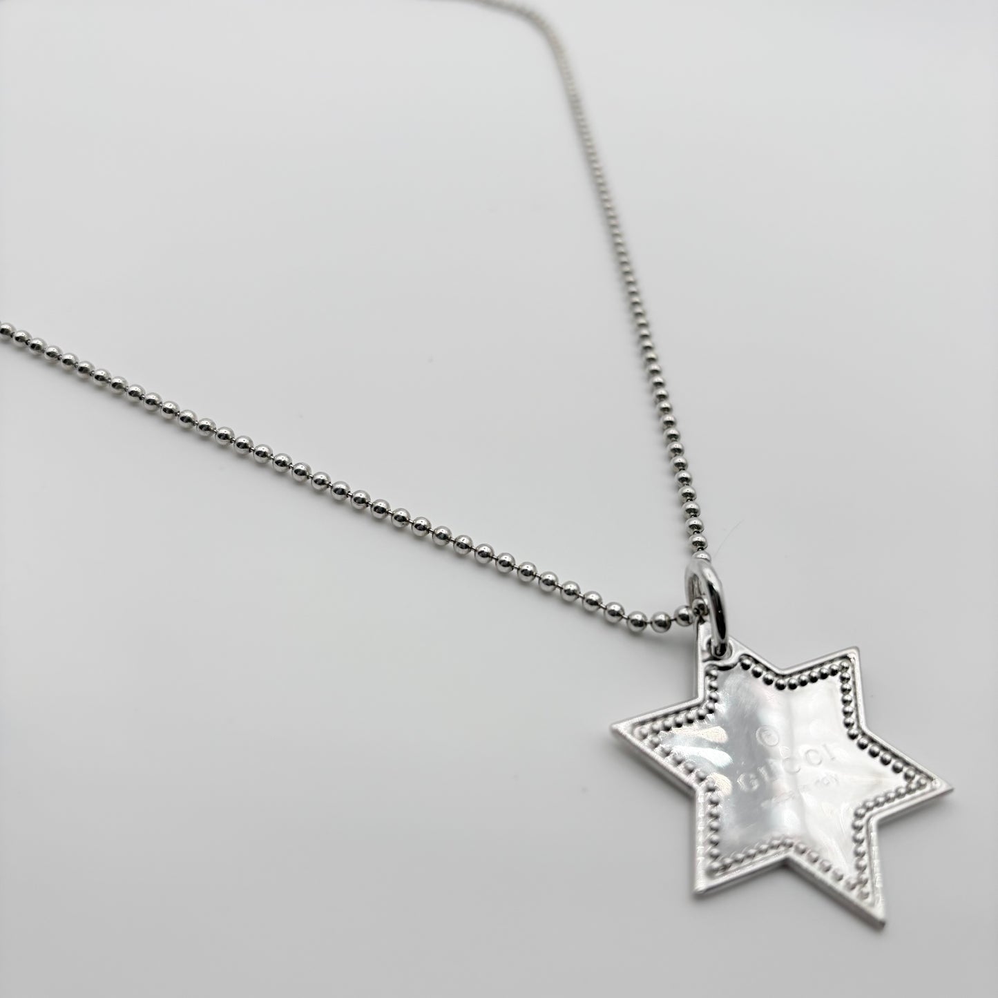 GUCCI ネックレス