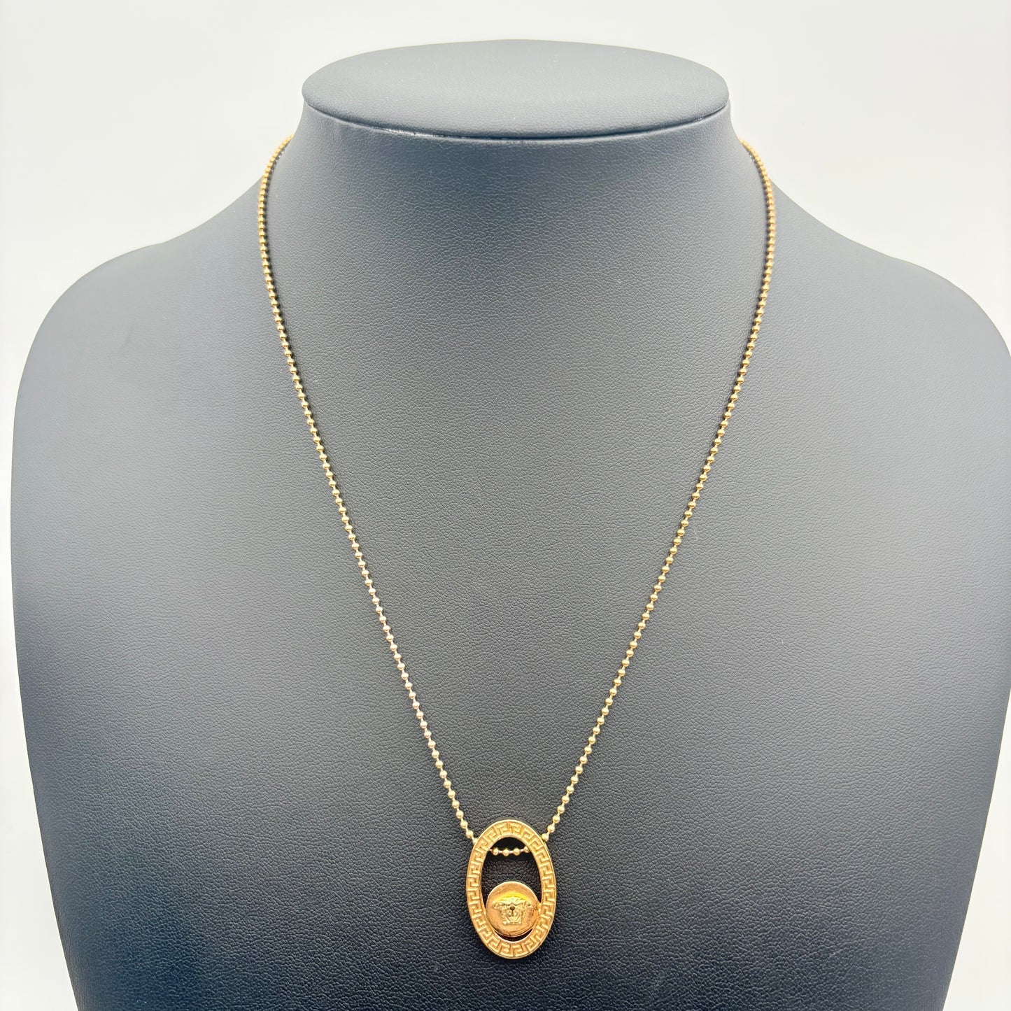 VERSACE ネックレス