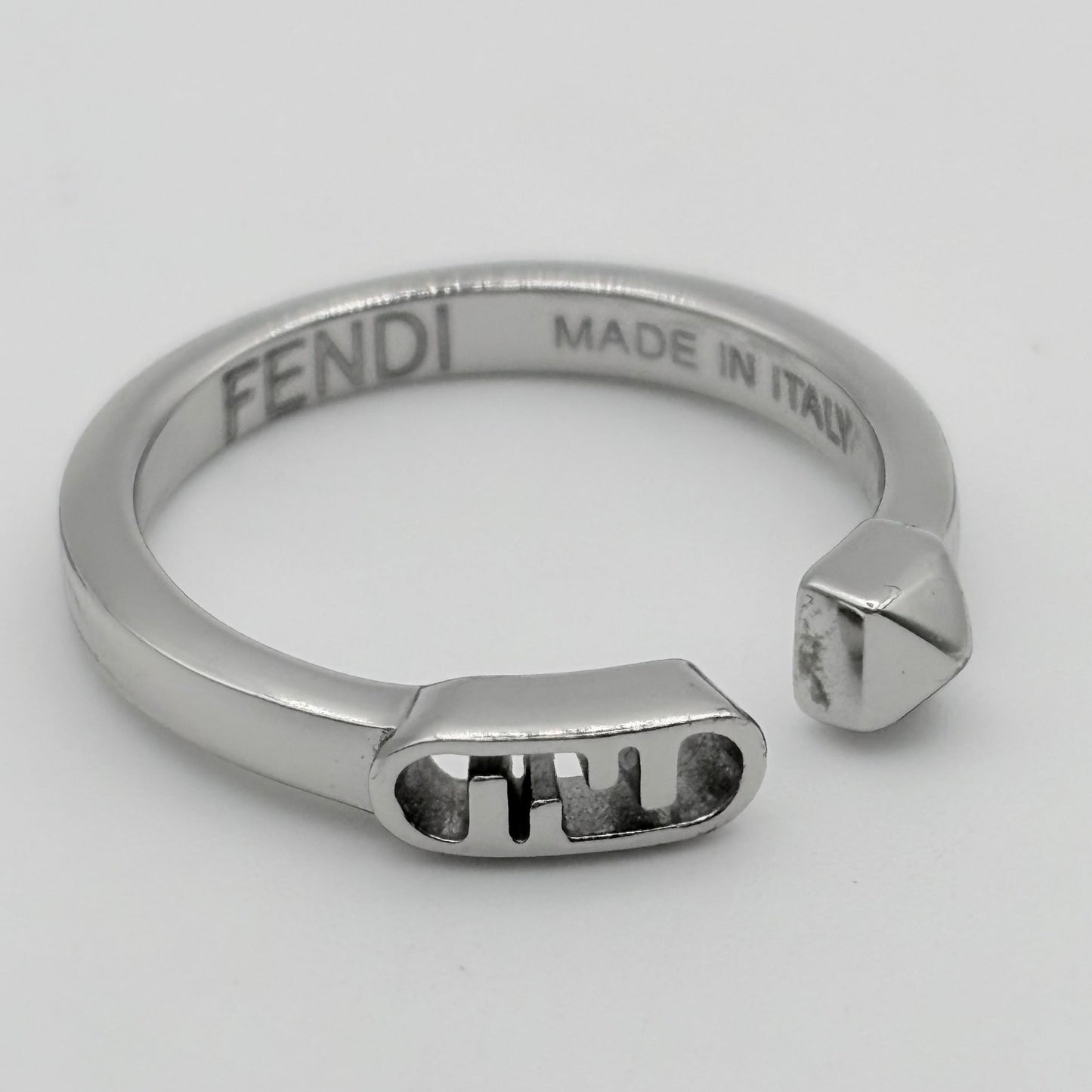 FENDI リング