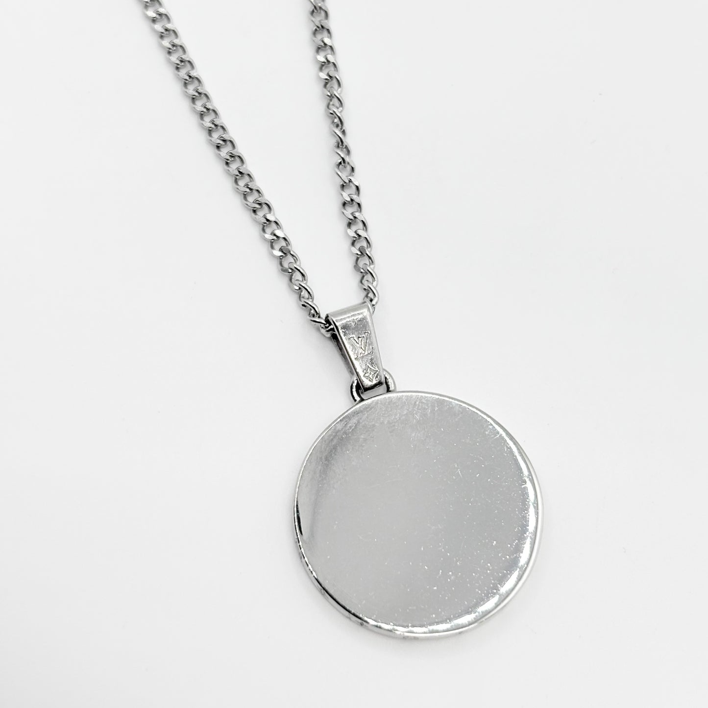 LOUIS VUITTON ネックレス