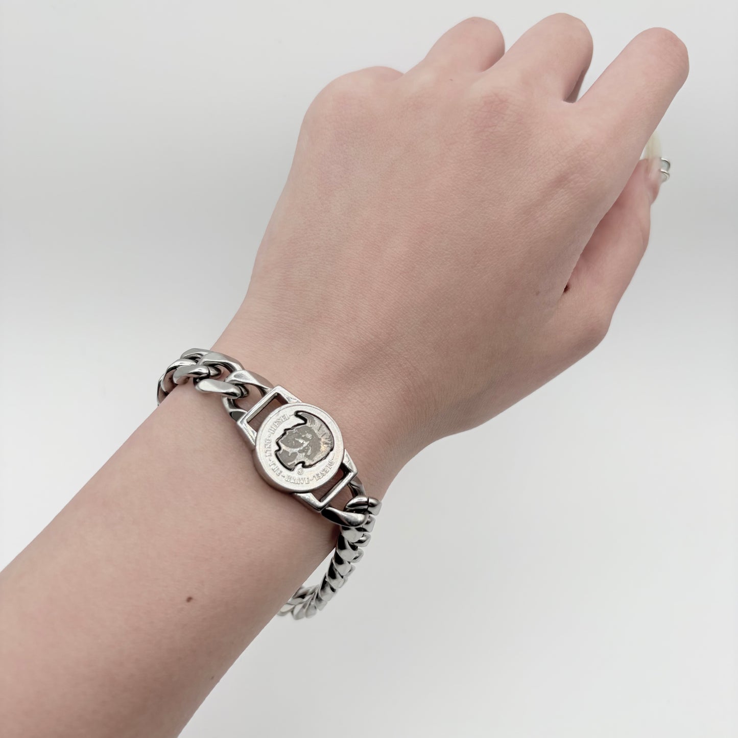 DIESEL ブレスレット