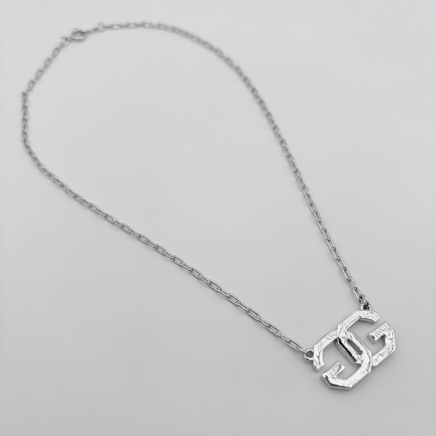 GIVENCHY ネックレス