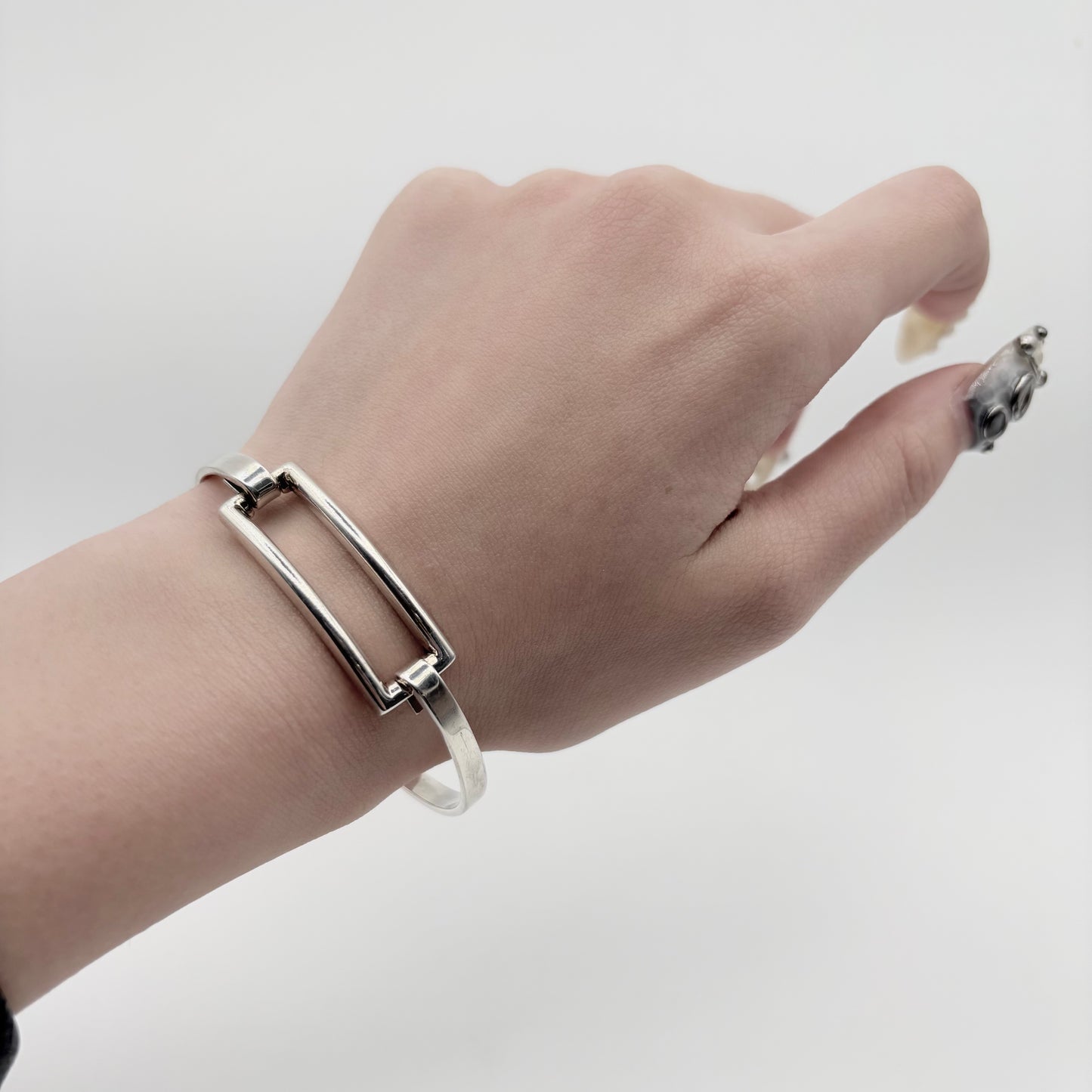 Tiffany&Co. バングル