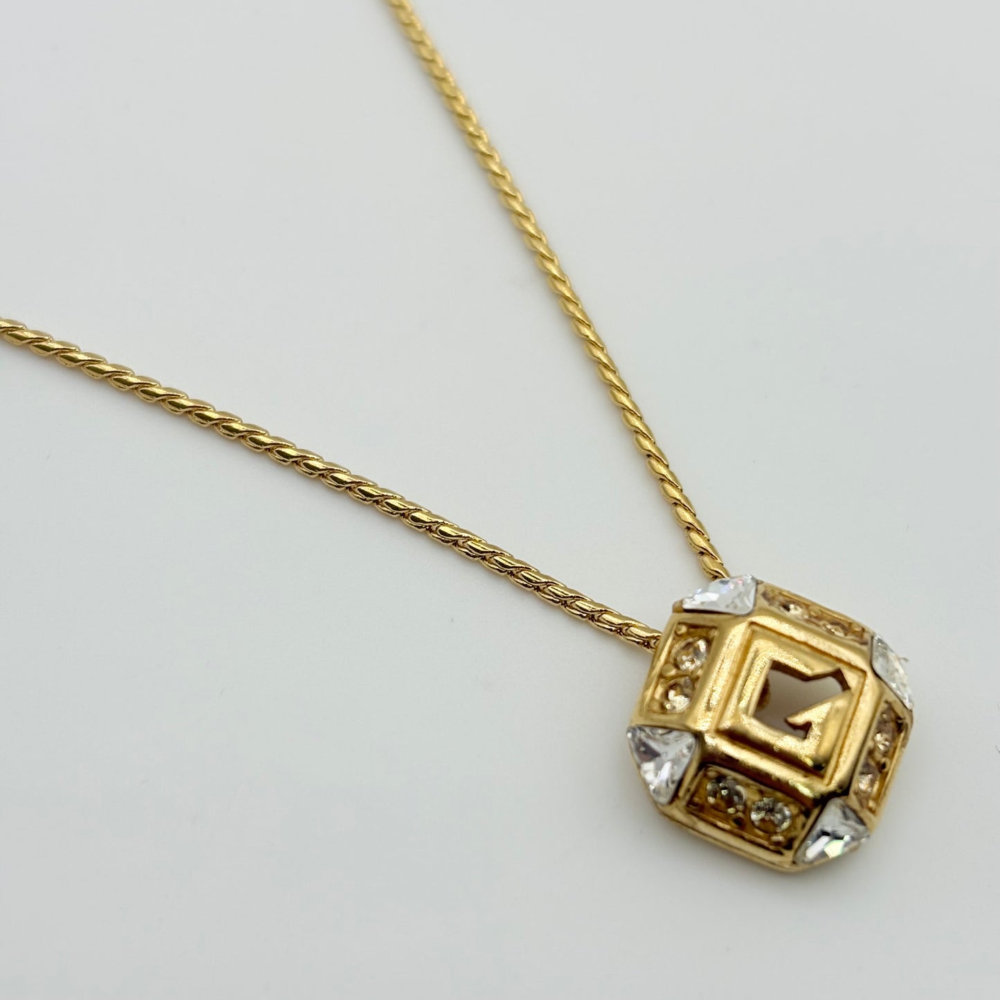 GIVENCHY ネックレス