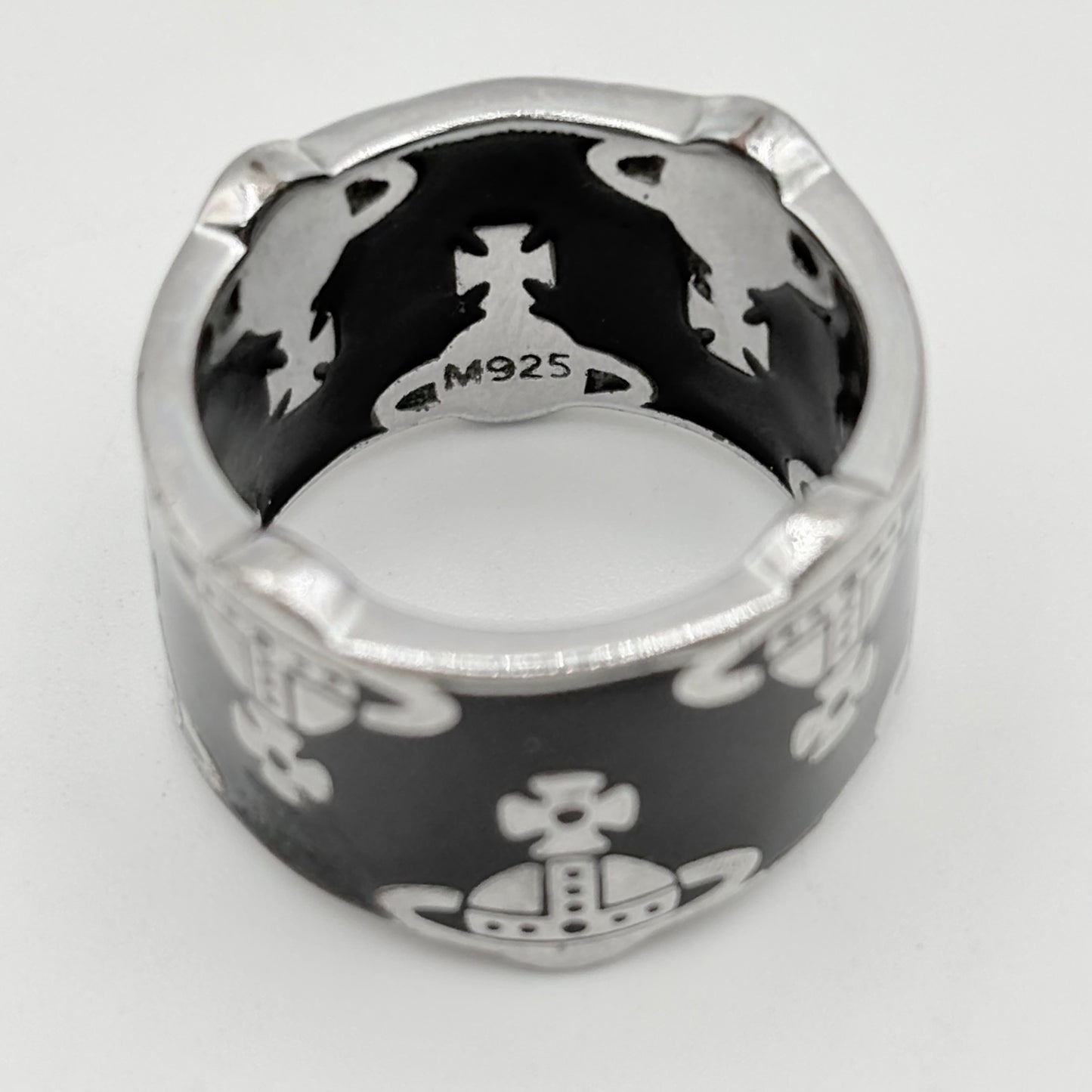 Vivienne Westwood リング