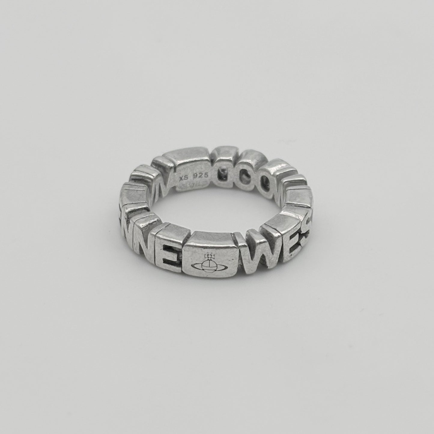 Vivienne Westwood リング