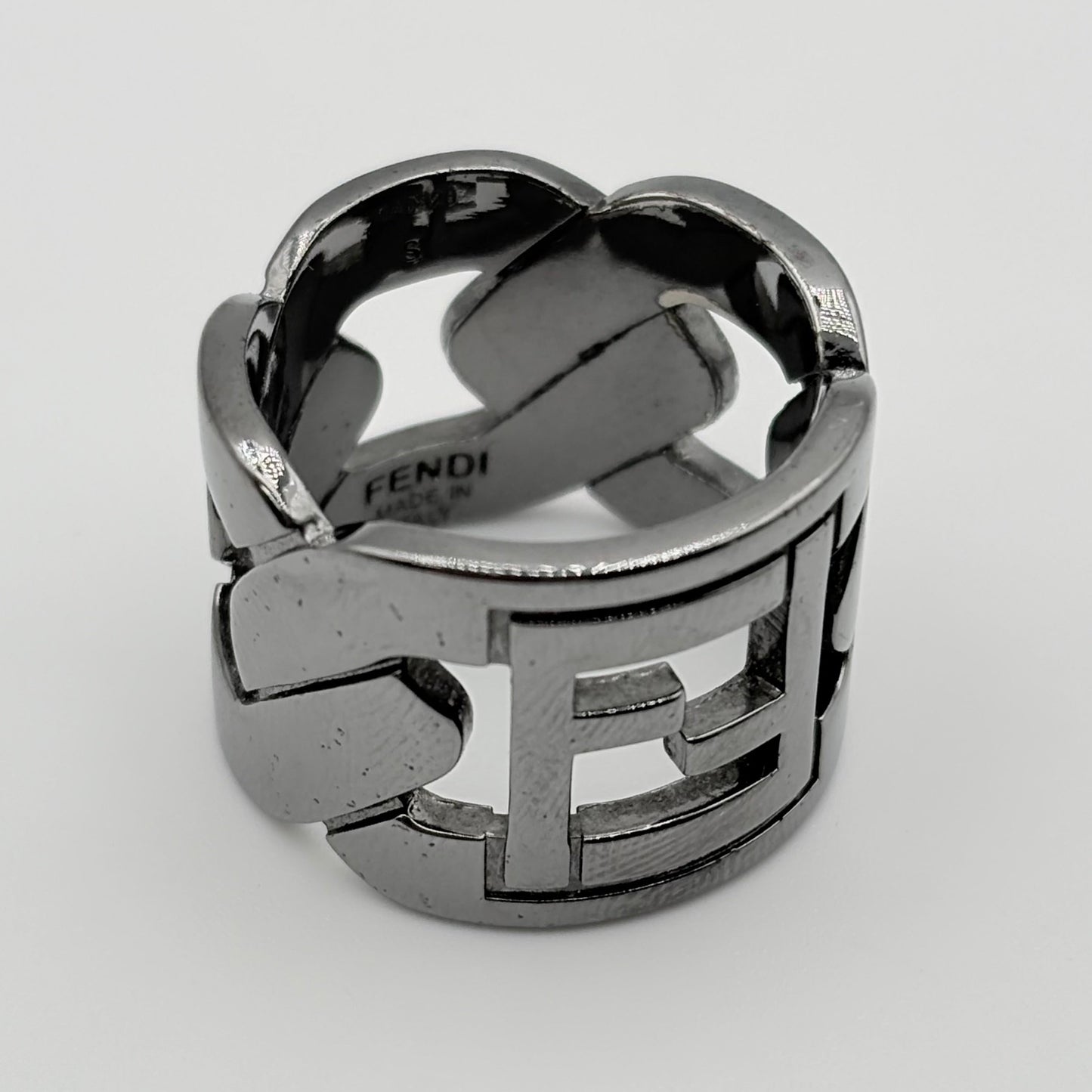 FENDI リング