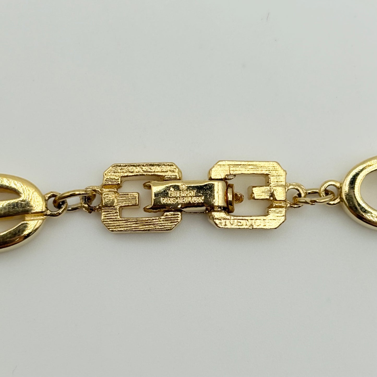 GIVENCHY ブレスレット