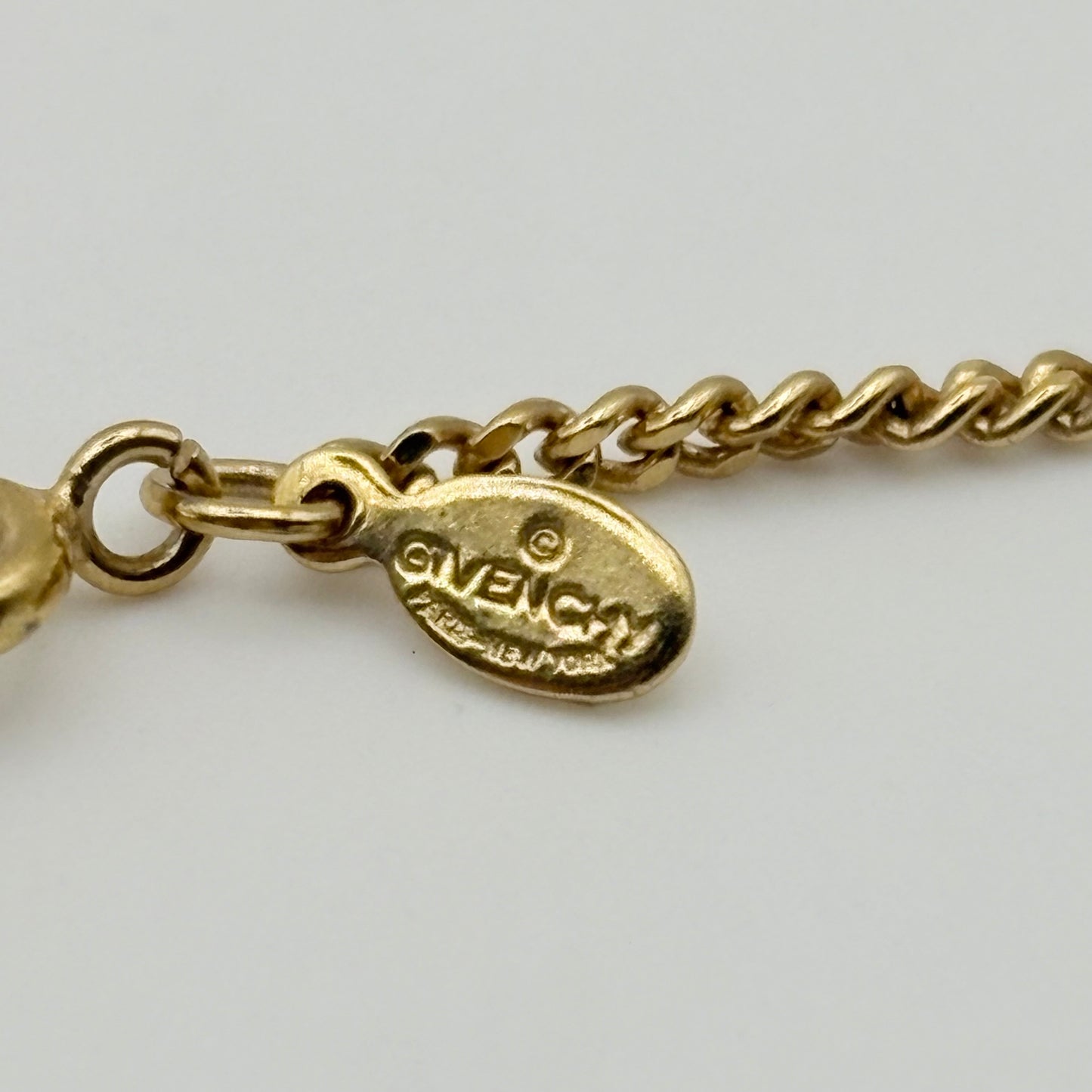 GIVENCHY ネックレス