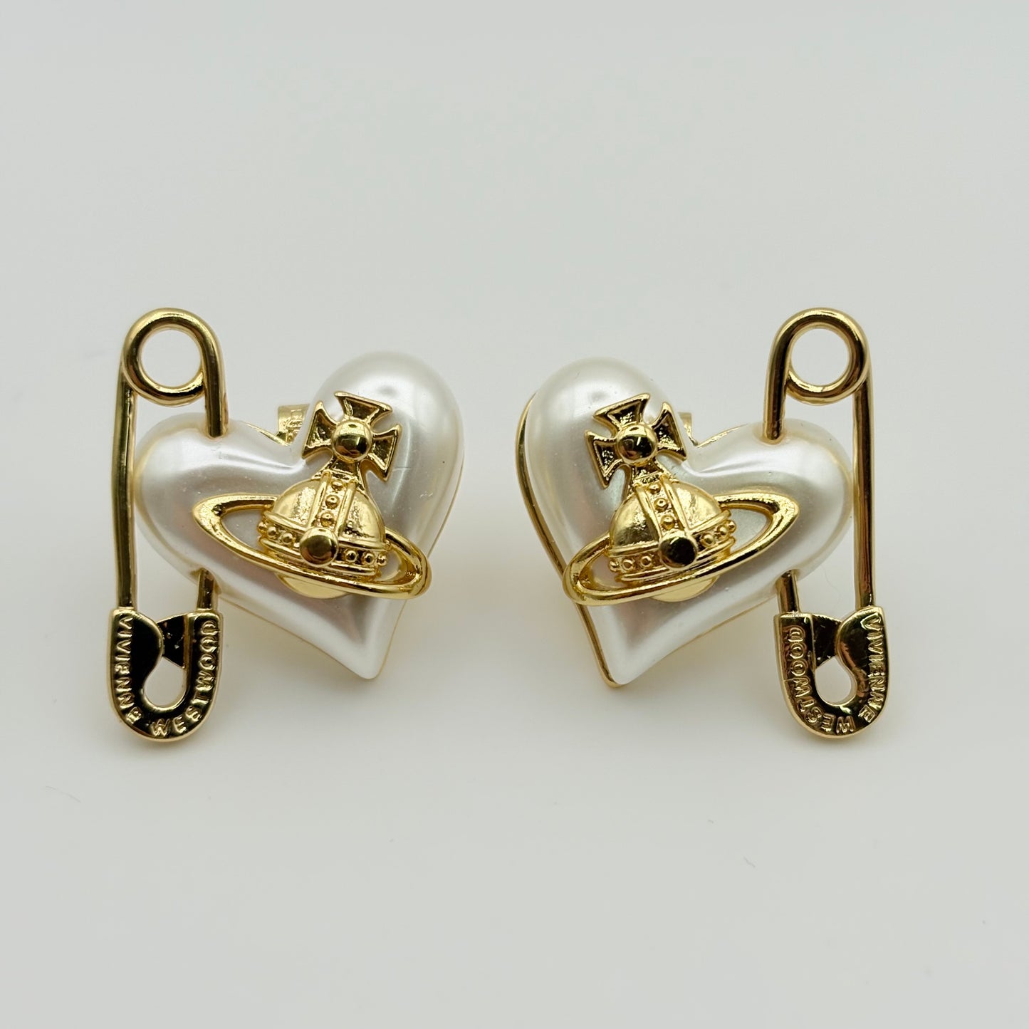 Vivienne Westwood ピアス