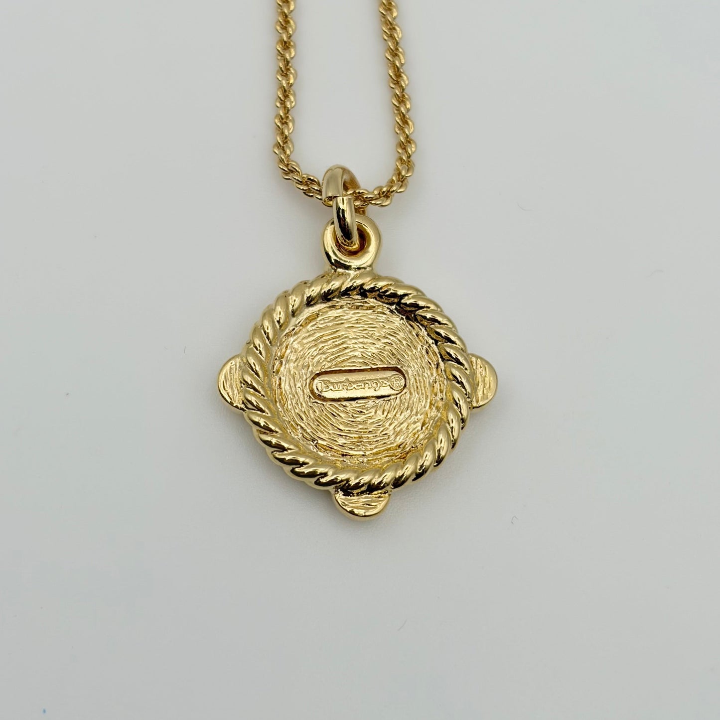 Burberry ネックレス