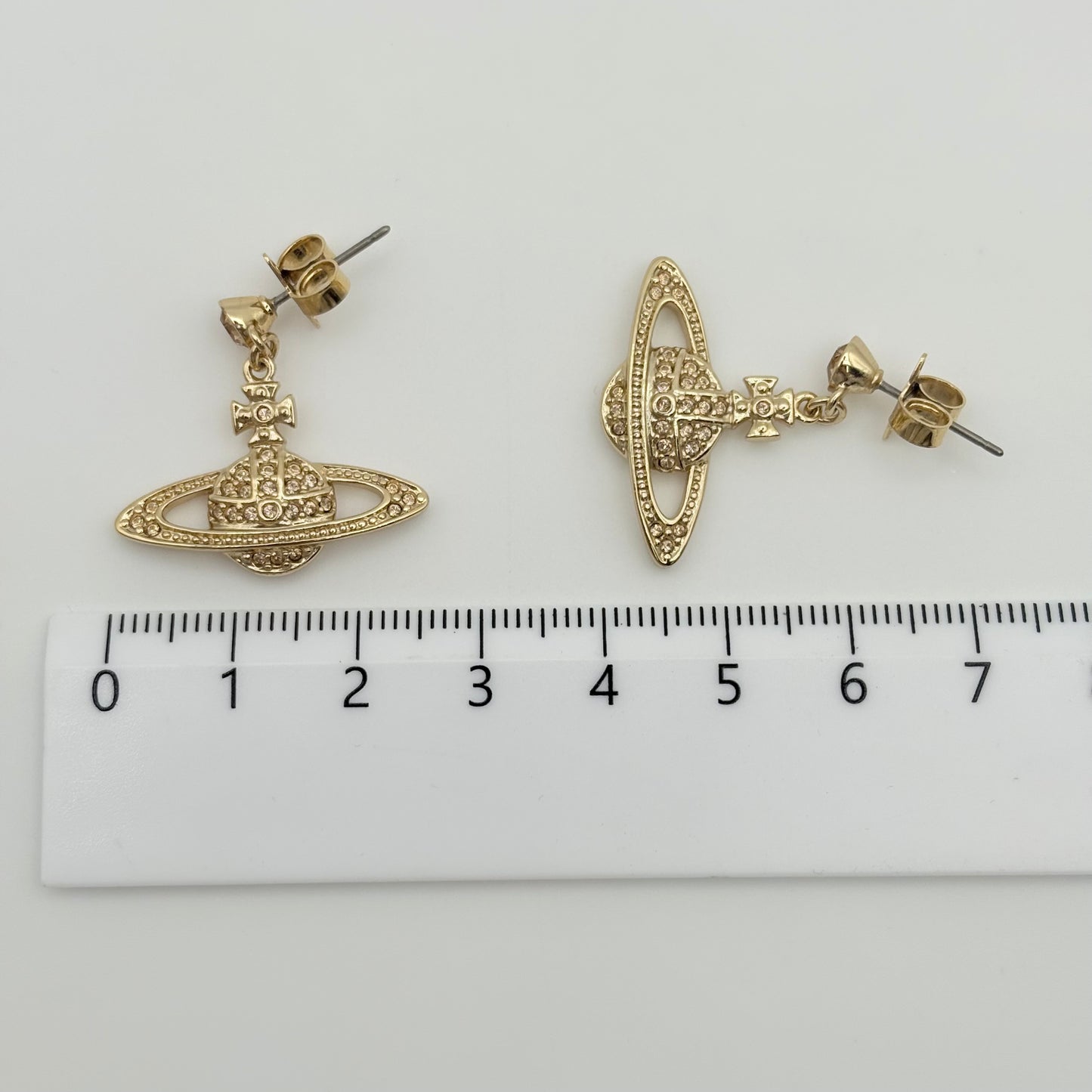 Vivienne Westwood ピアス