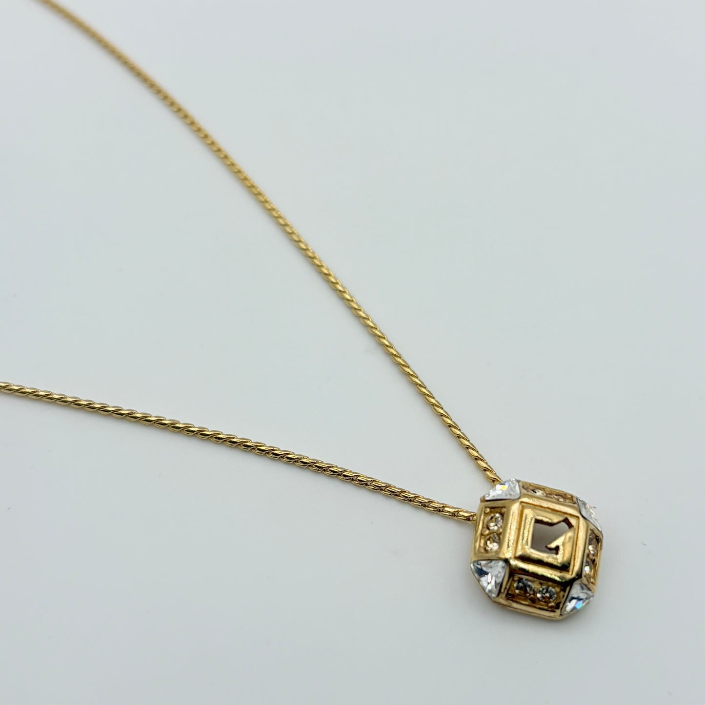 GIVENCHY ネックレス