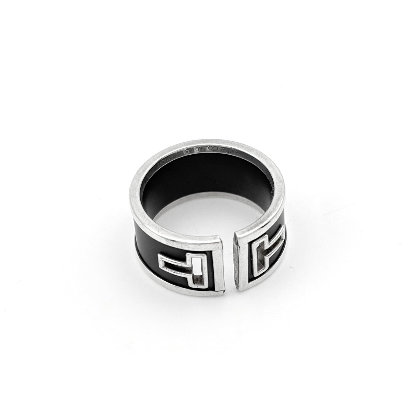 Tiffany&Co. Tカットアウト リング