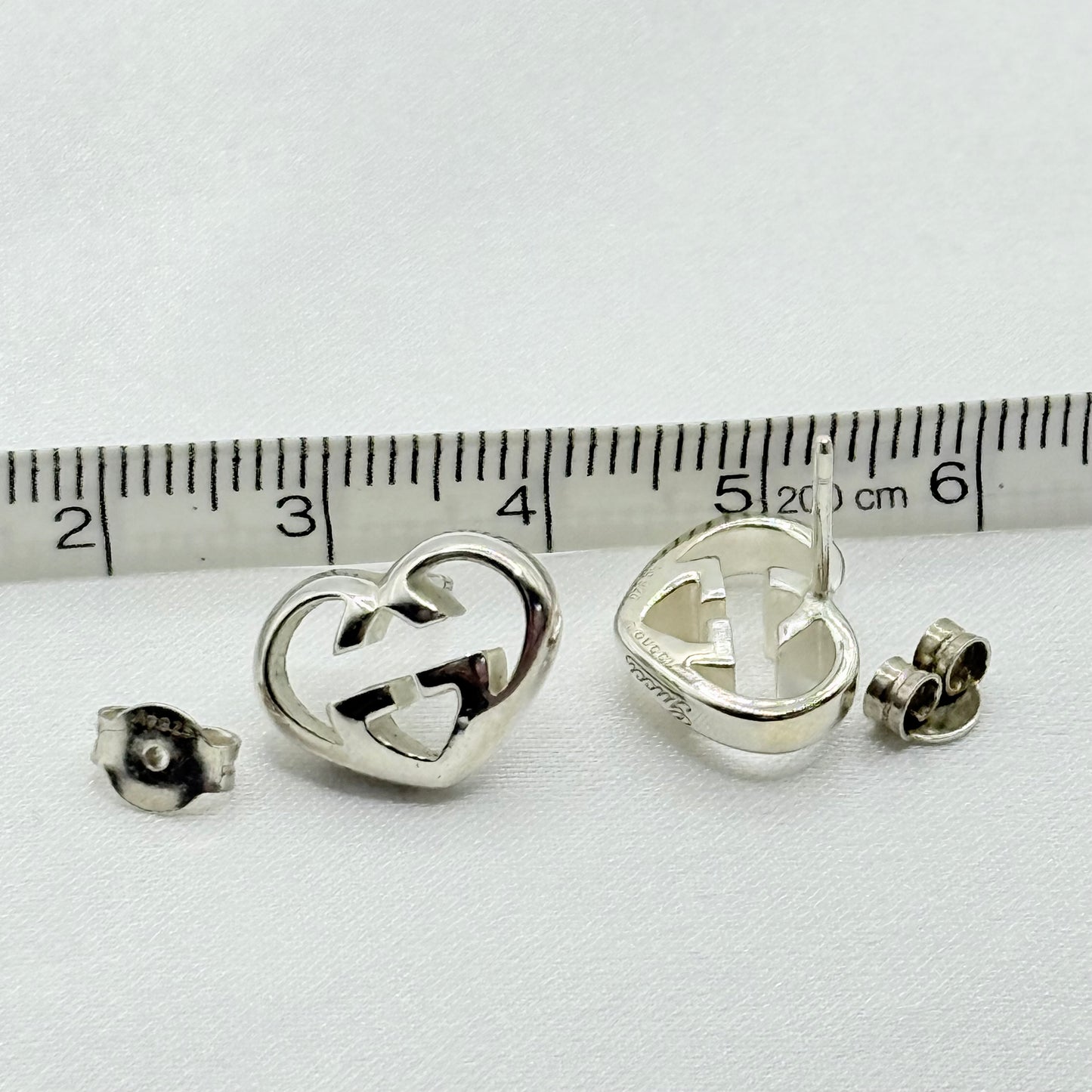 GUCCI ハートピアス　81