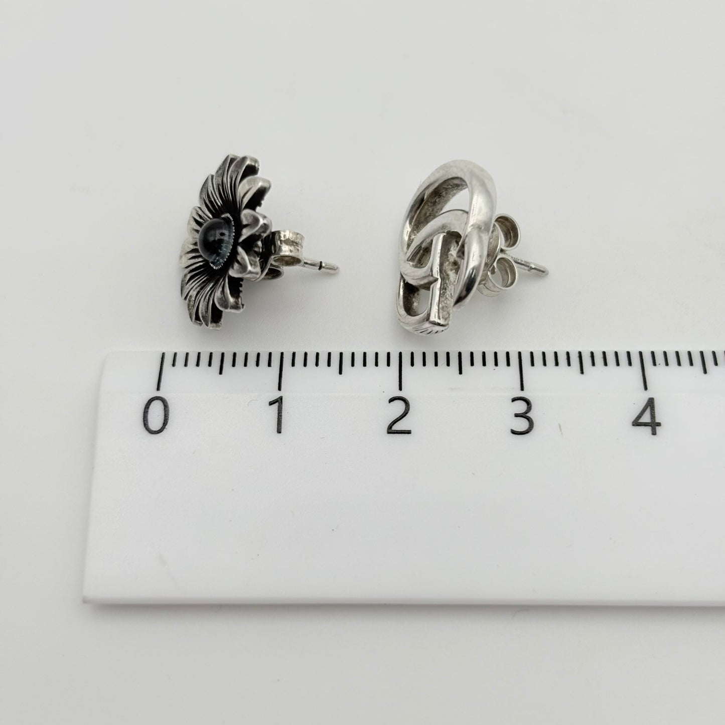 GUCCI ピアス