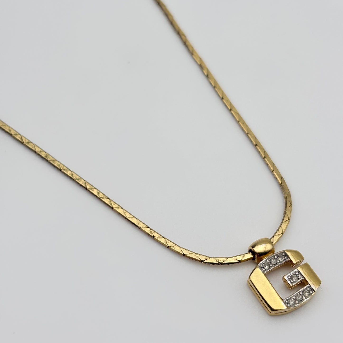 GIVENCHY ネックレス