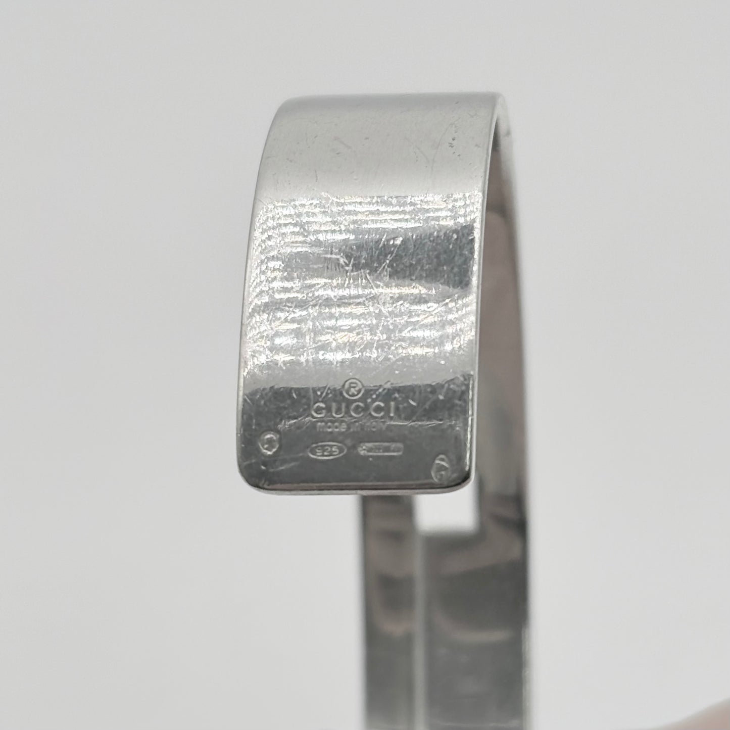 GUCCI バングル