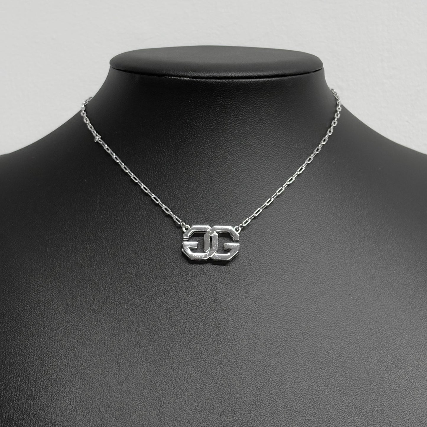 GIVENCHY ネックレス