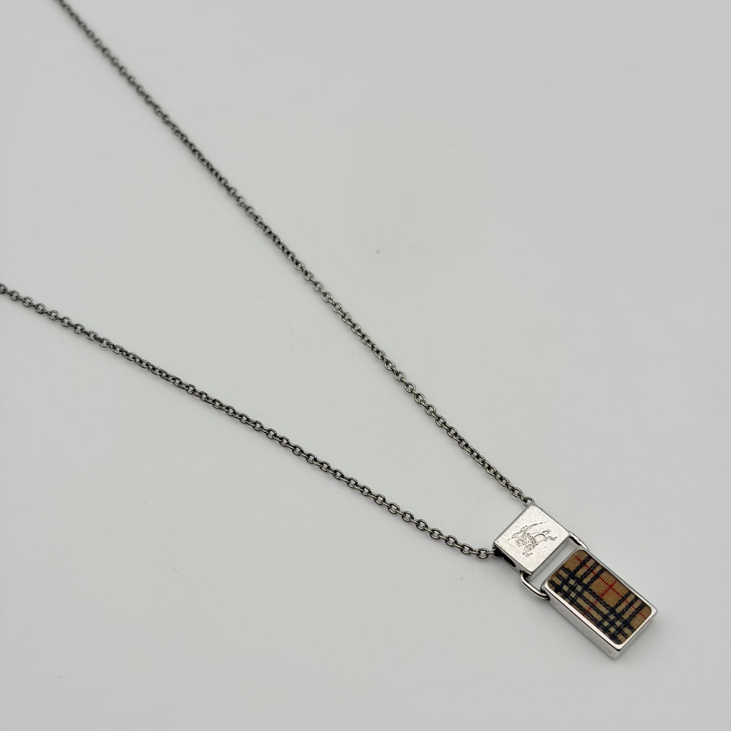 Burberry ネックレス