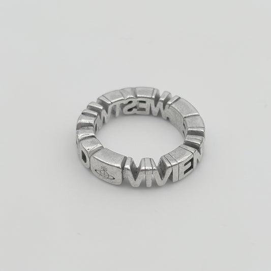 Vivienne Westwood リング